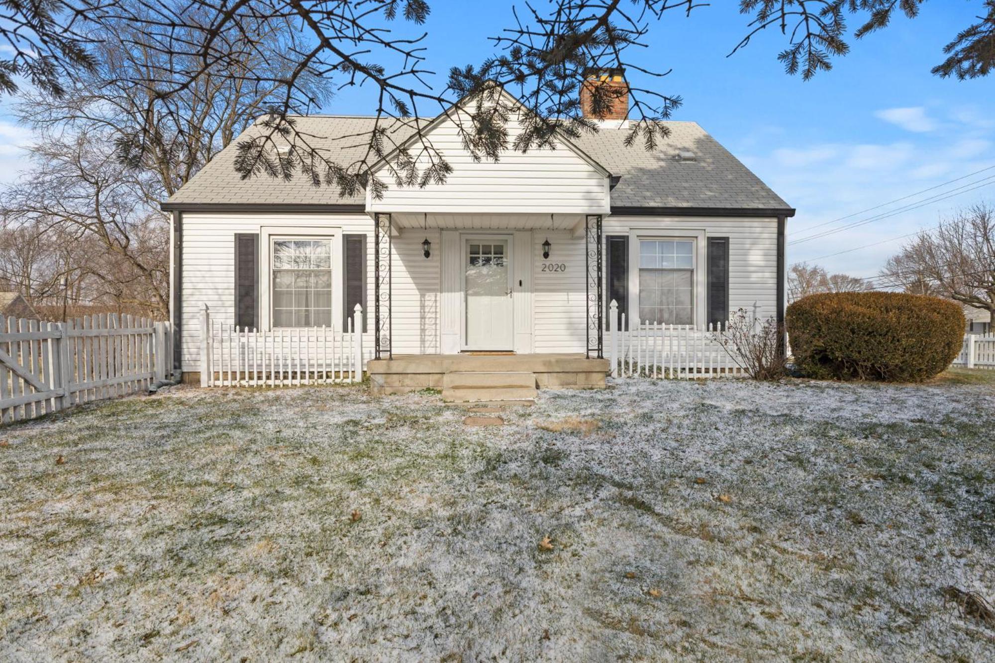 Charming Home In Speedway إنديانابوليس المظهر الخارجي الصورة